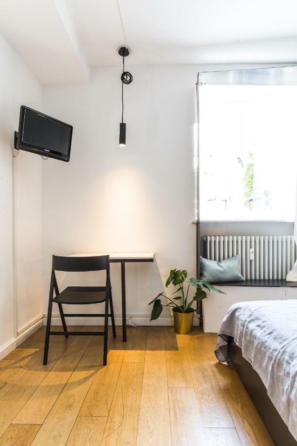 Vier Zimmer Múnich Exterior foto